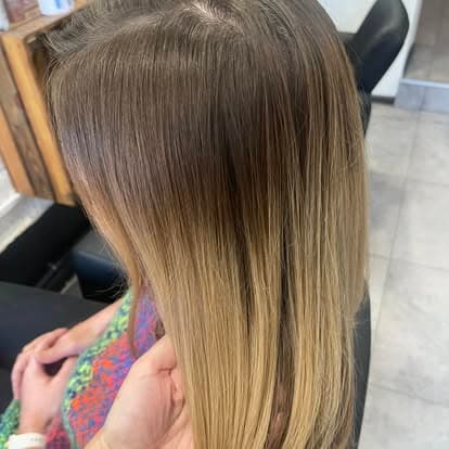 Balejaż — fryzura z salonu Hair Shape